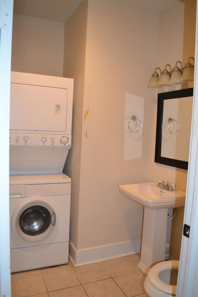 829 Meadow St - Photo 2 of 12