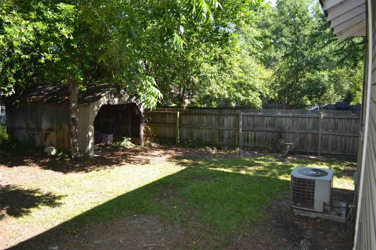 829 Meadow St - Photo 5 of 12