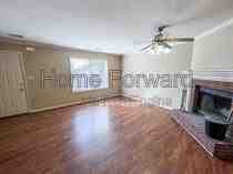 1209 Ashford Ln - Photo 5 of 19