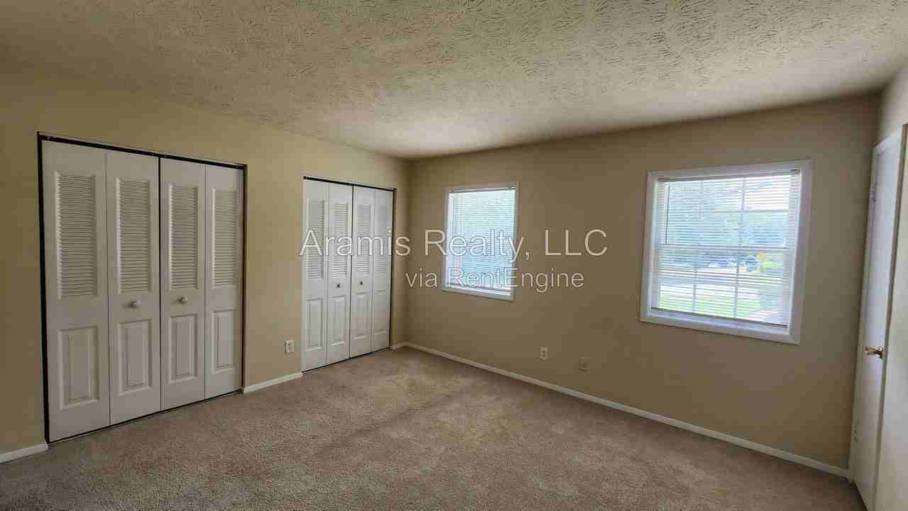 2320 Highpoint Rd #1 - Photo 6 of 11