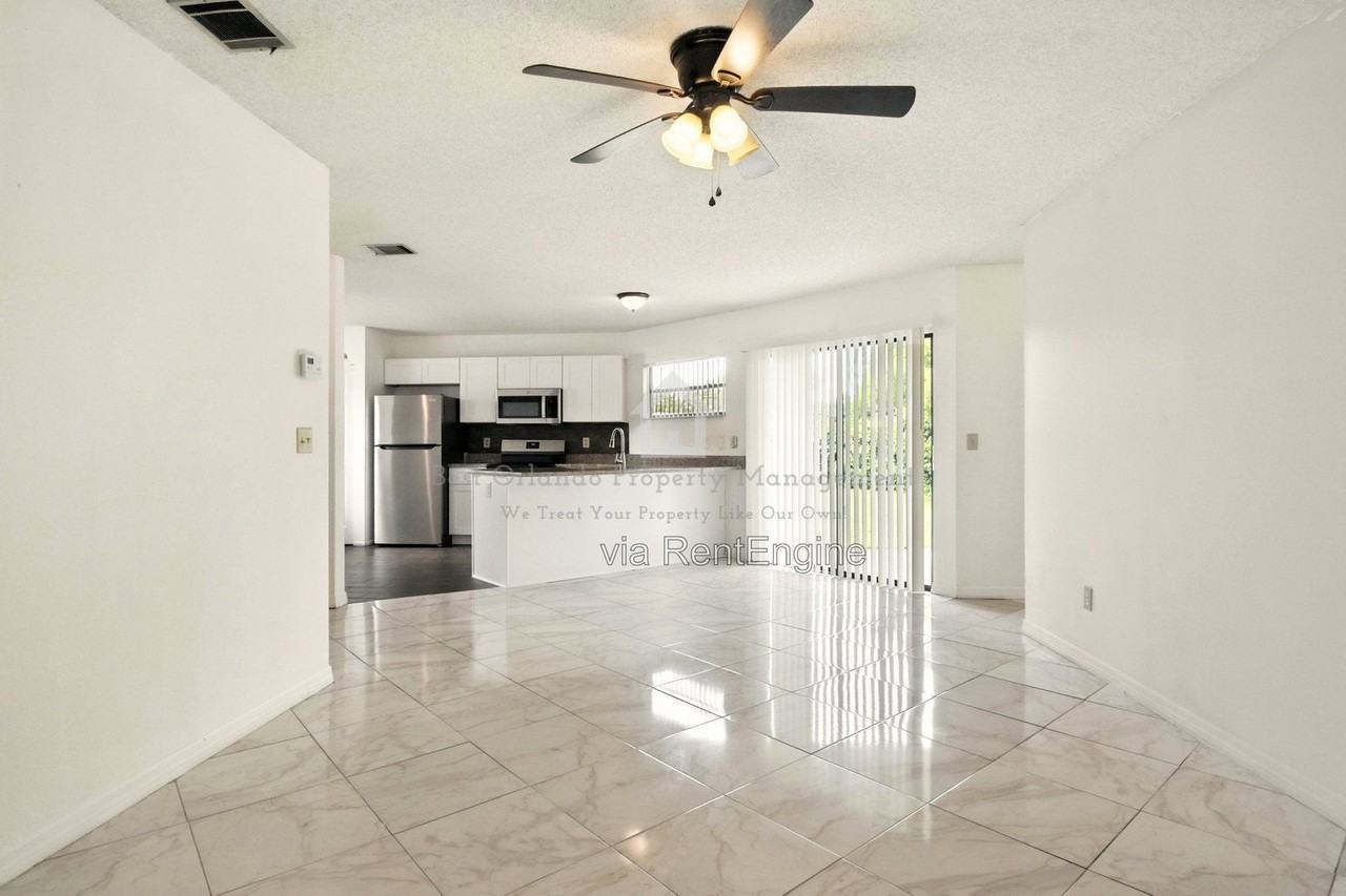 4523 Hidden Oak Ct #1 - Photo 5 of 27