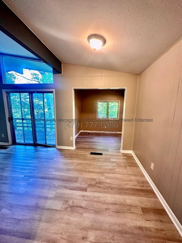 43 Grisham Dr - Photo 6 of 20