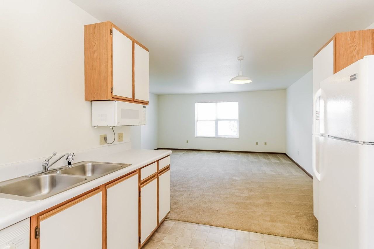 4477 Lake Michigan Dr #H1 - Photo 7 of 19