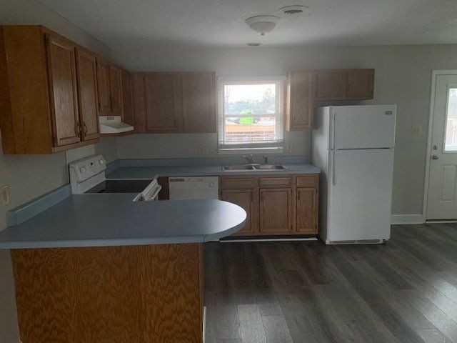 615 Main St #11 - Photo 4 of 15