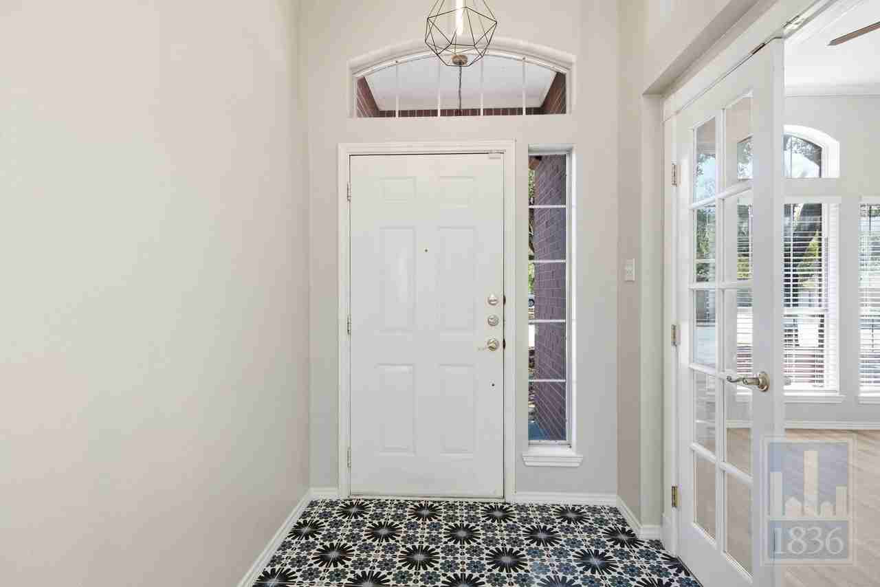 1538 Arusha St - Photo 2 of 50