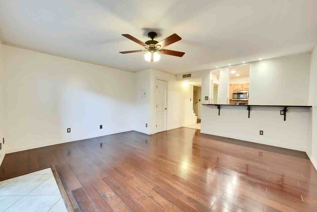 2122 Hancock Dr #120 - Photo 2 of 45