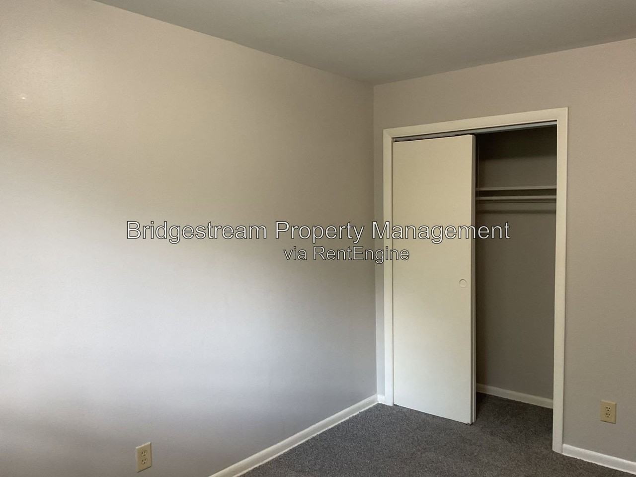 7837 N Main St #9 - Photo 6 of 18