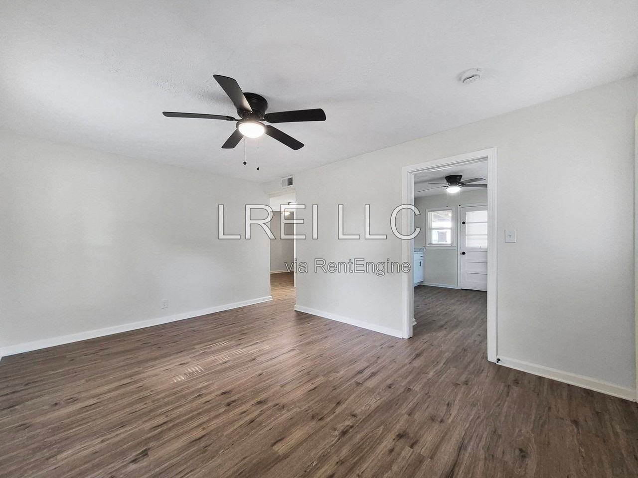 1625 Clara Ave - Photo 6 of 12