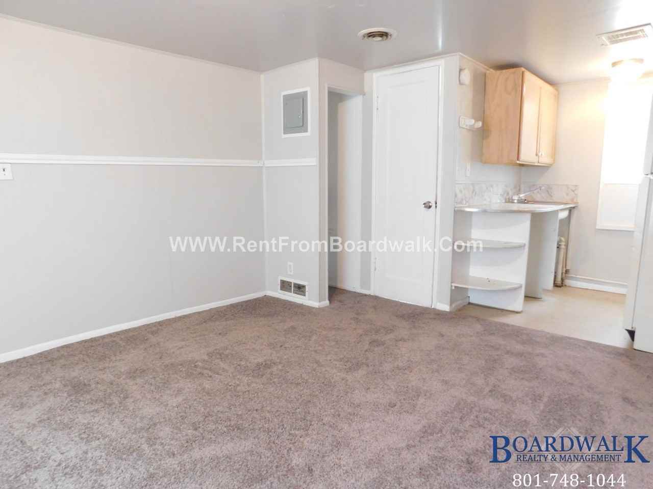 136 E Main St #5 - Photo 6 of 15