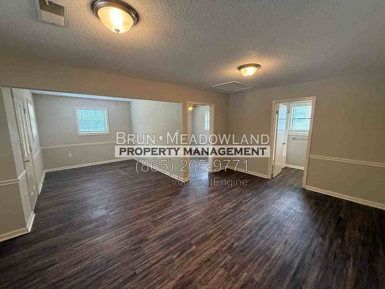 3615 Wrights Ferry Rd - Photo 3 of 16