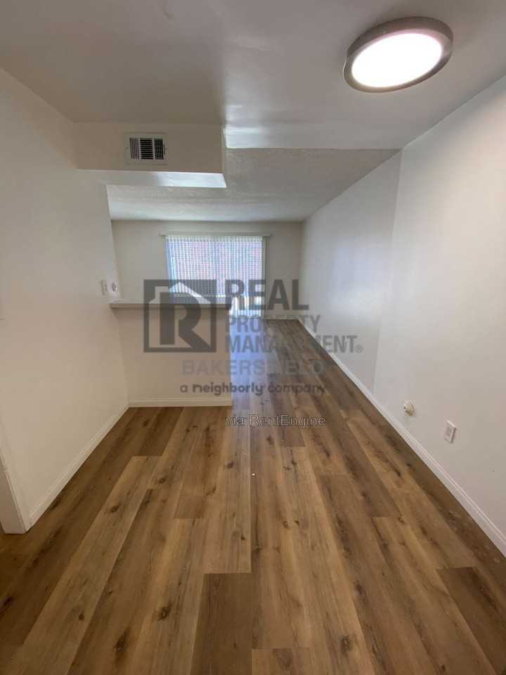 2411 Olive St #2411 - Photo 4 of 17