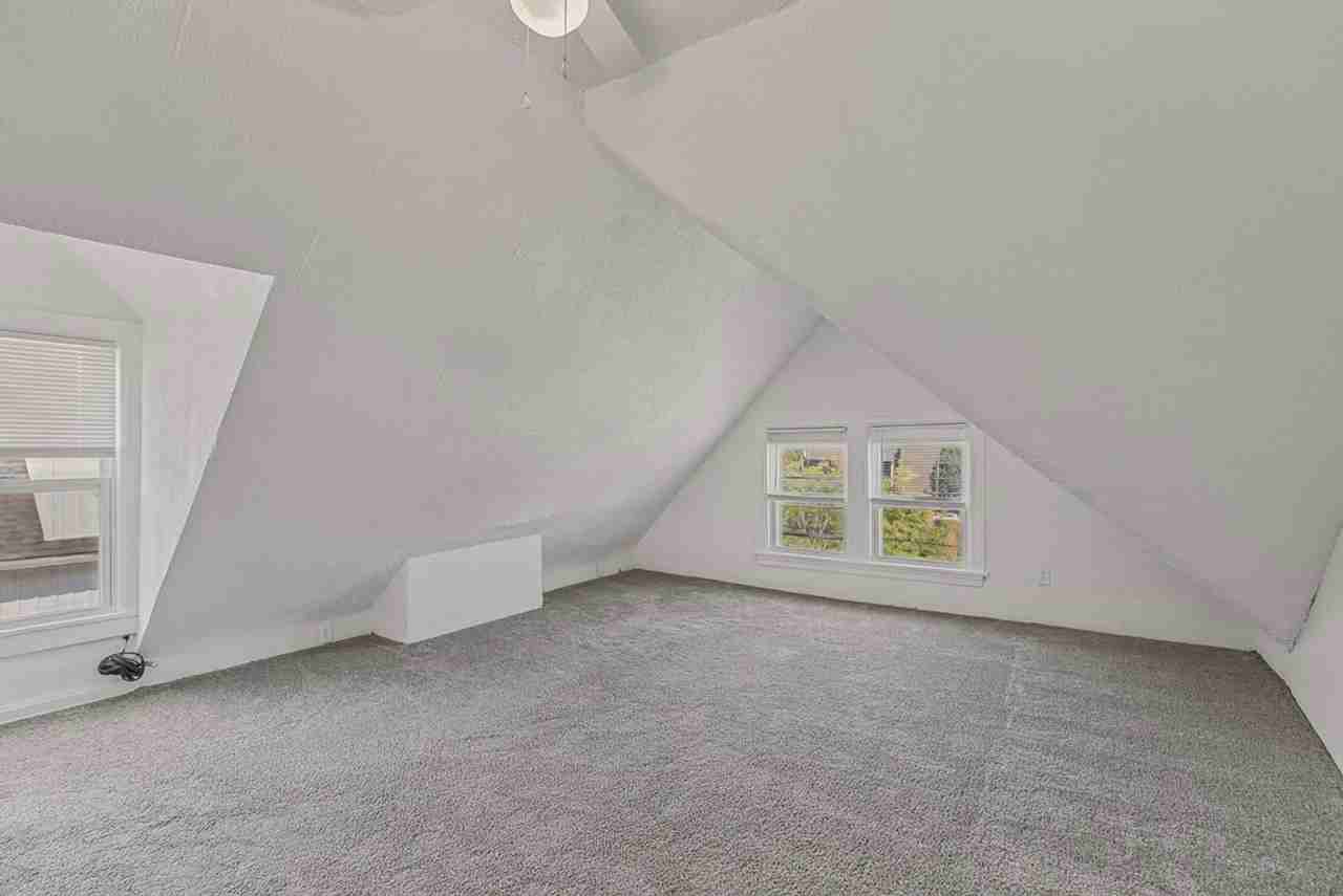 2047 Lawrence Ave #3 - Photo 6 of 15