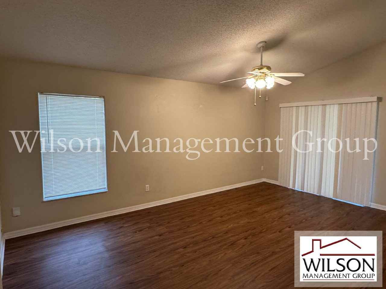 3215 Crystal Creek Blvd - Photo 6 of 20