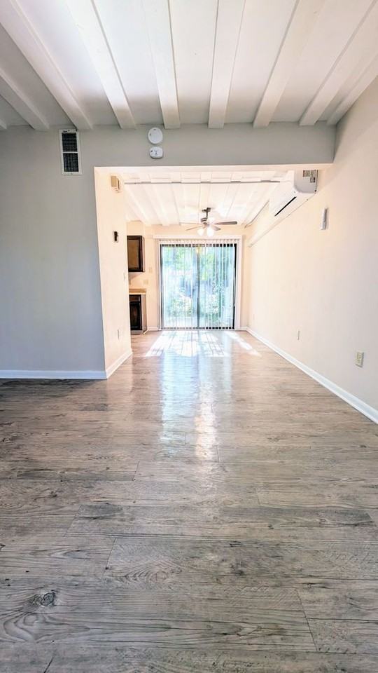 10413 Portage Rd - Photo 3 of 15