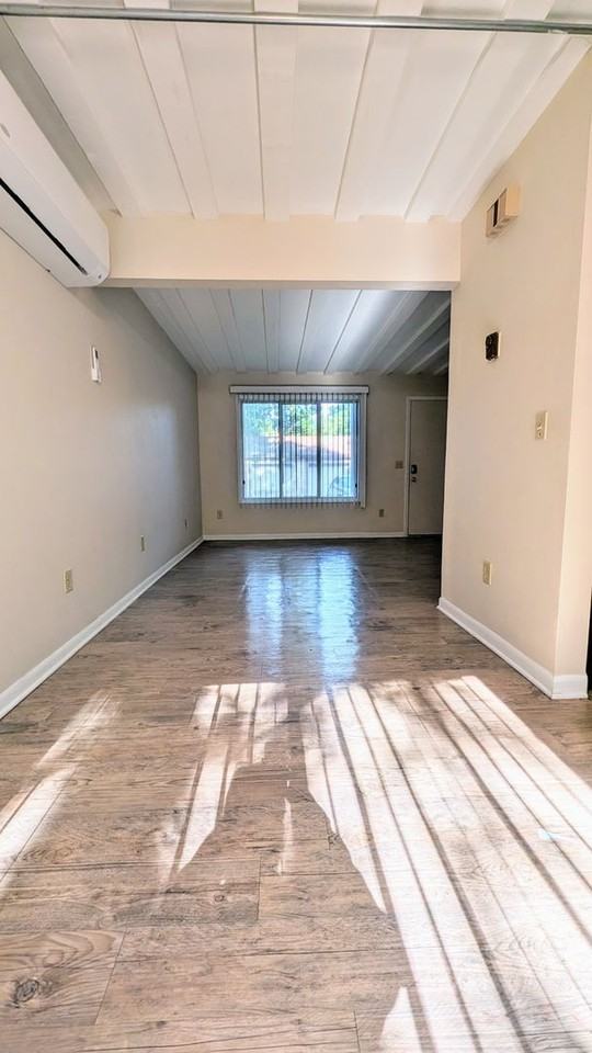 10413 Portage Rd - Photo 4 of 15