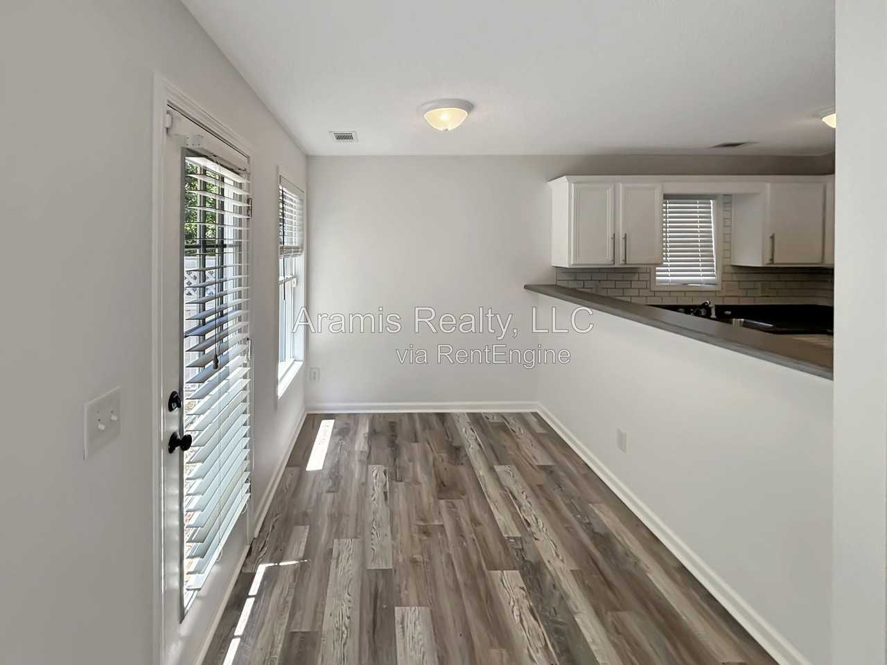 3755 Pine Village Pl - Photo 5 of 16