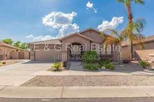 11826 N 146th Ave - Photo 1 of 1