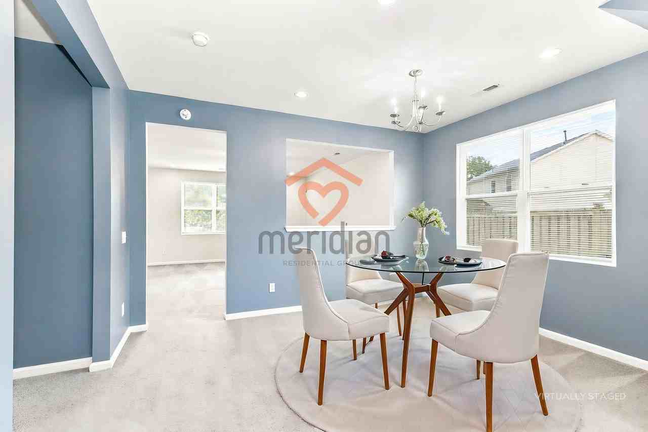 102 Surlington Dr - Photo 7 of 25