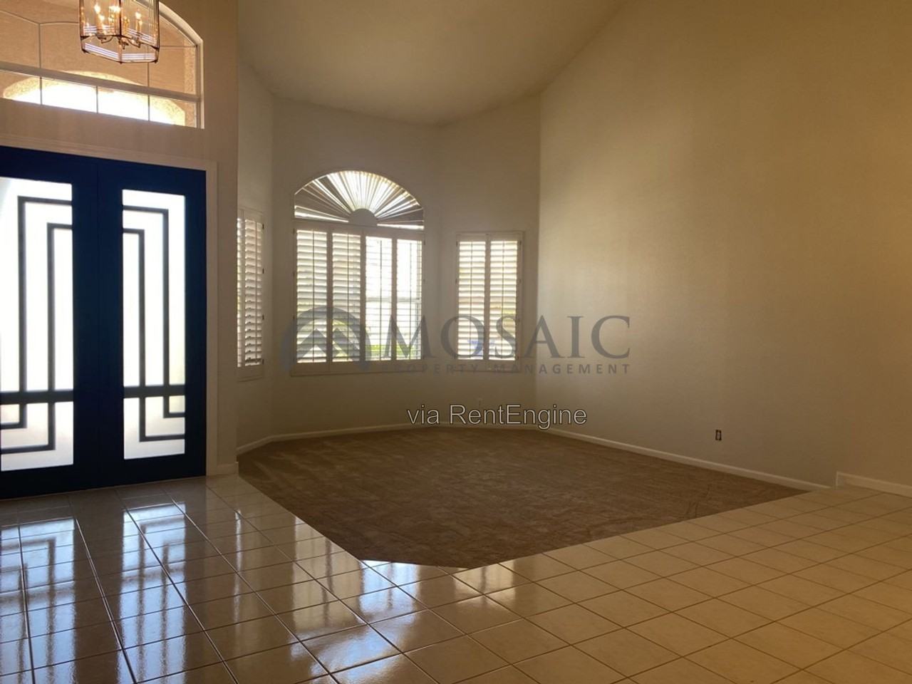 5561 W Park Ave - Photo 3 of 31