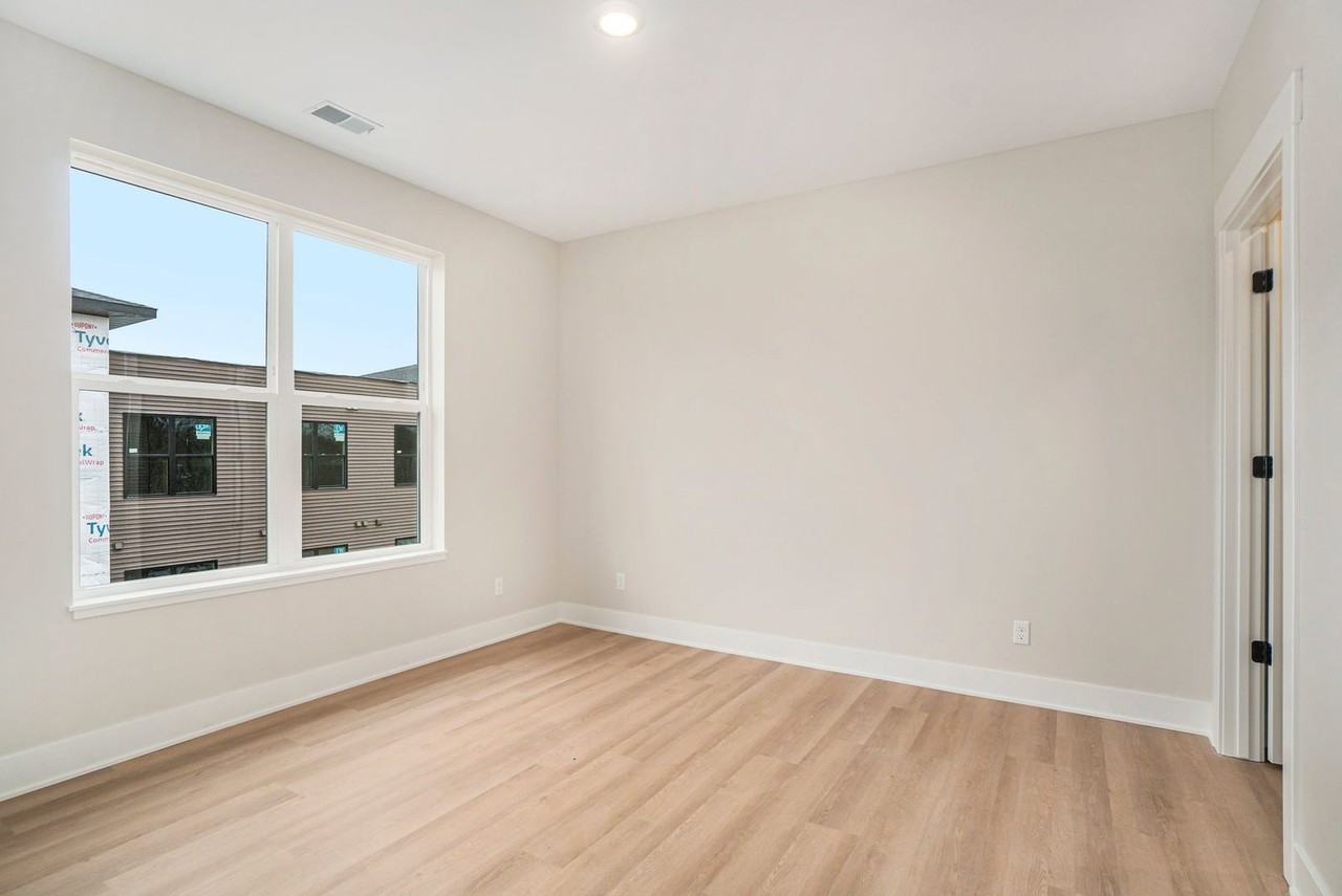 3066 Fayette Ave Sw #103 - Photo 3 of 21