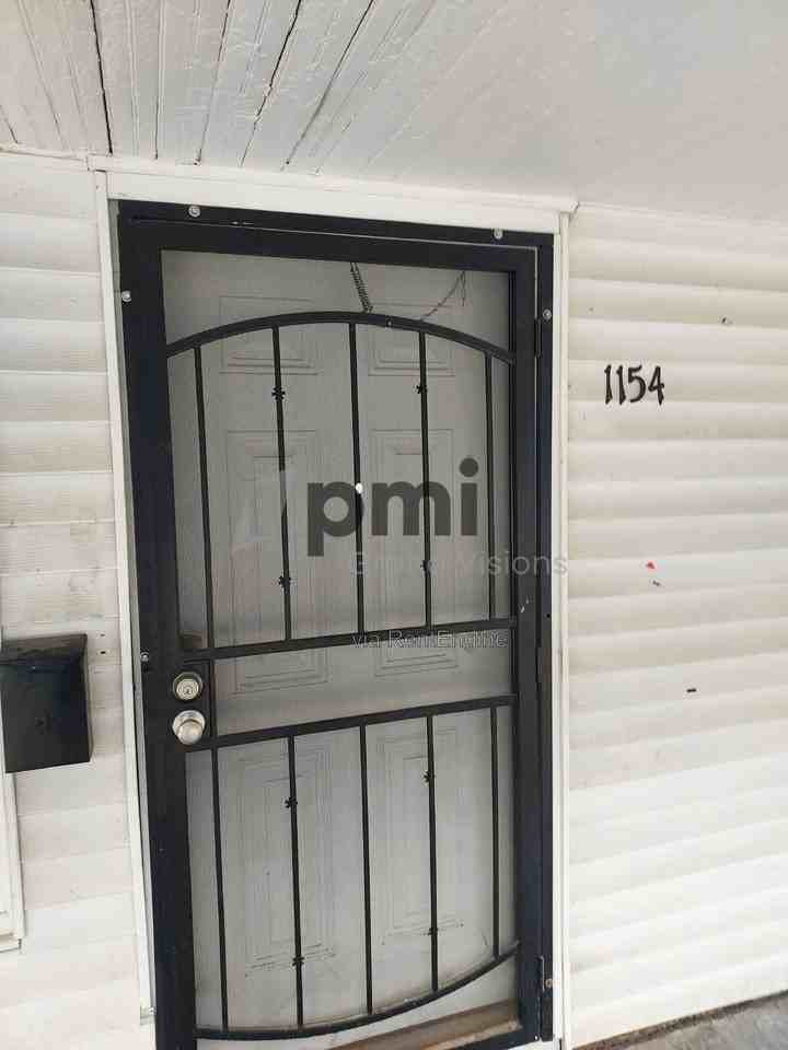 1154 E Harrison Ave - Photo 2 of 29