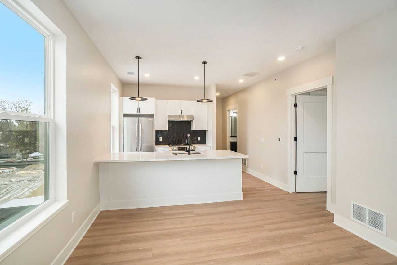 3066 Fayette Ave Sw #206 - Photo 3 of 17