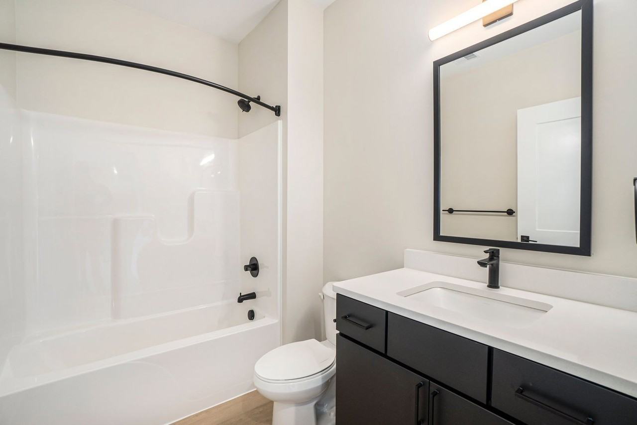 3066 Fayette Ave Sw #206 - Photo 6 of 17
