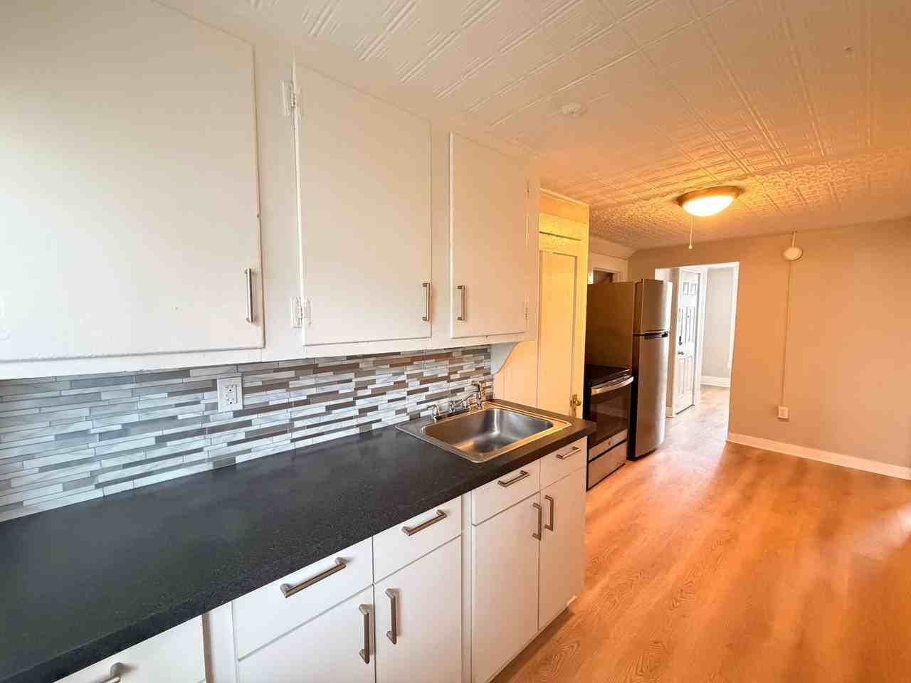 407 Milton St #A - Photo 2 of 22