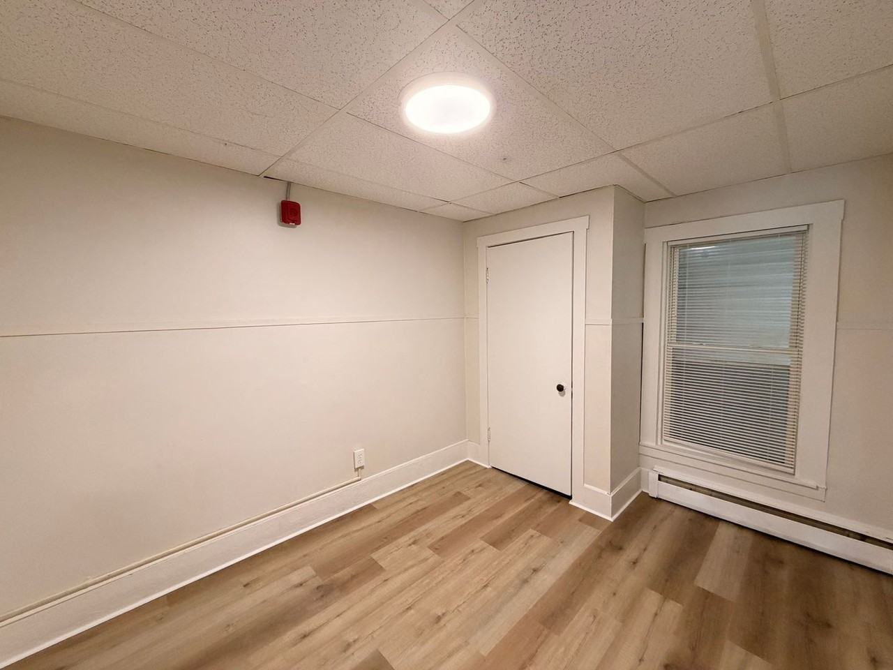 407 Milton St #A - Photo 4 of 22