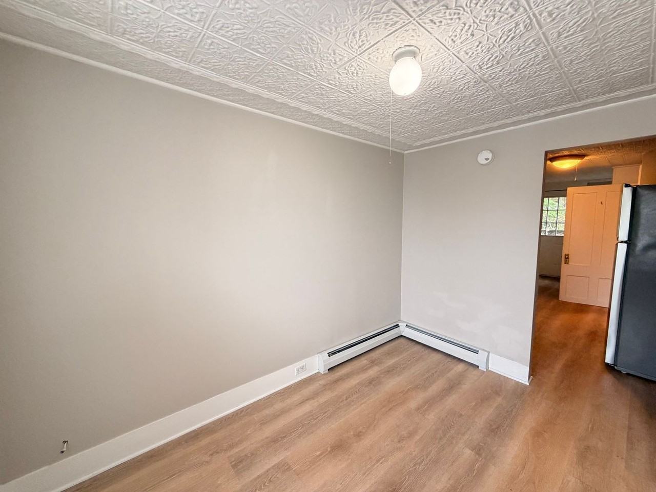 407 Milton St #A - Photo 7 of 22
