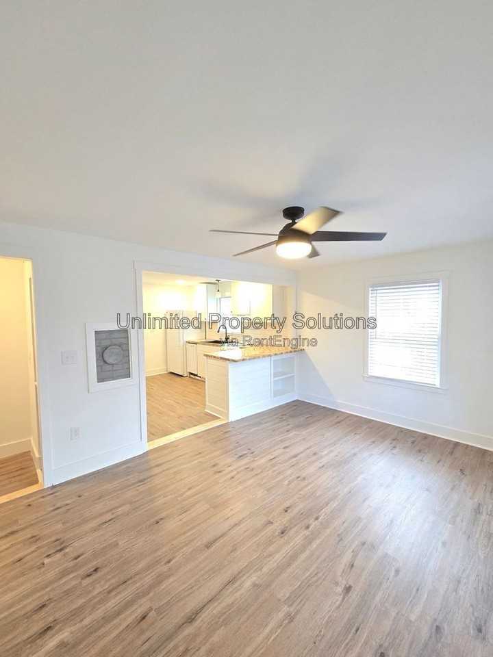 509 S 19th St - Photo 7 of 24