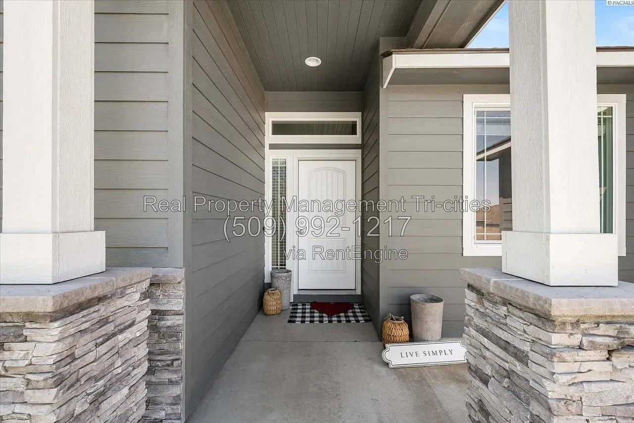 6923 W 33rd Pl - Photo 2 of 27