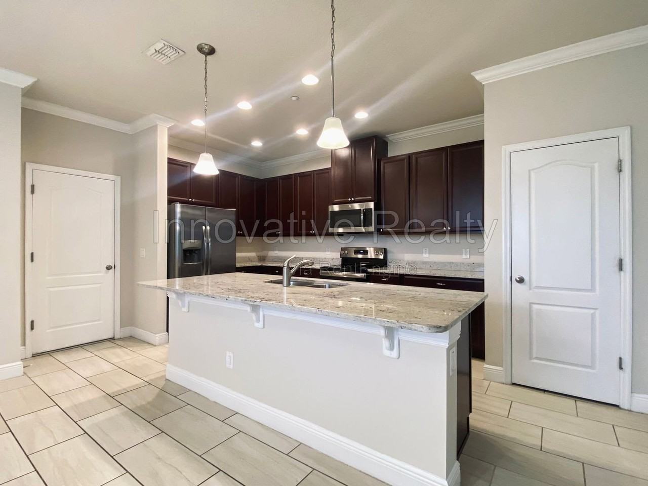 7640 Aloma Pines Ct - Photo 3 of 23