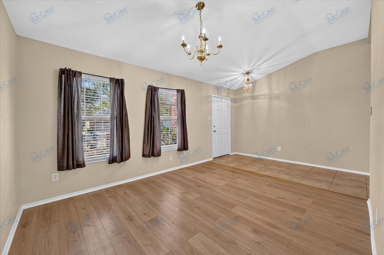 10104 Sourwood Dr - Photo 6 of 17