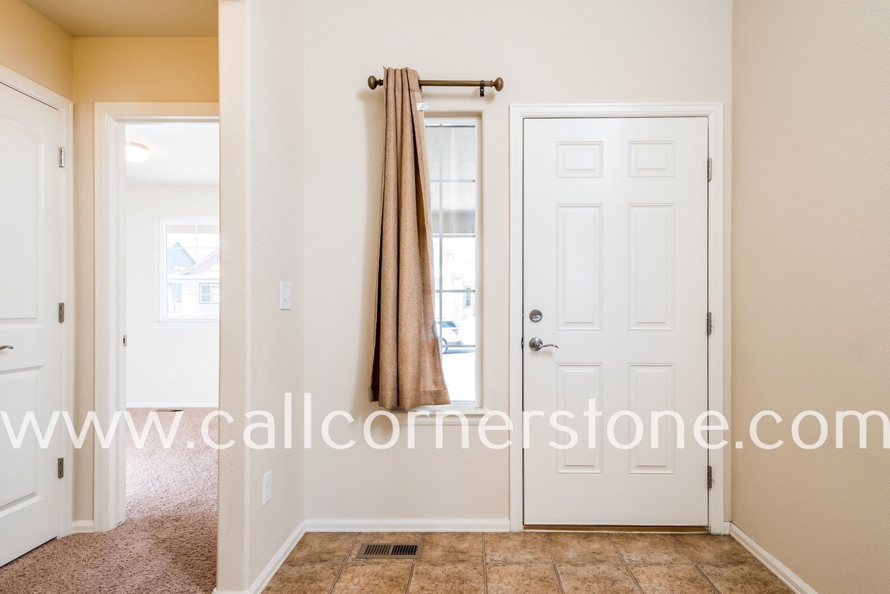 4549 Keagster Dr - Photo 5 of 28
