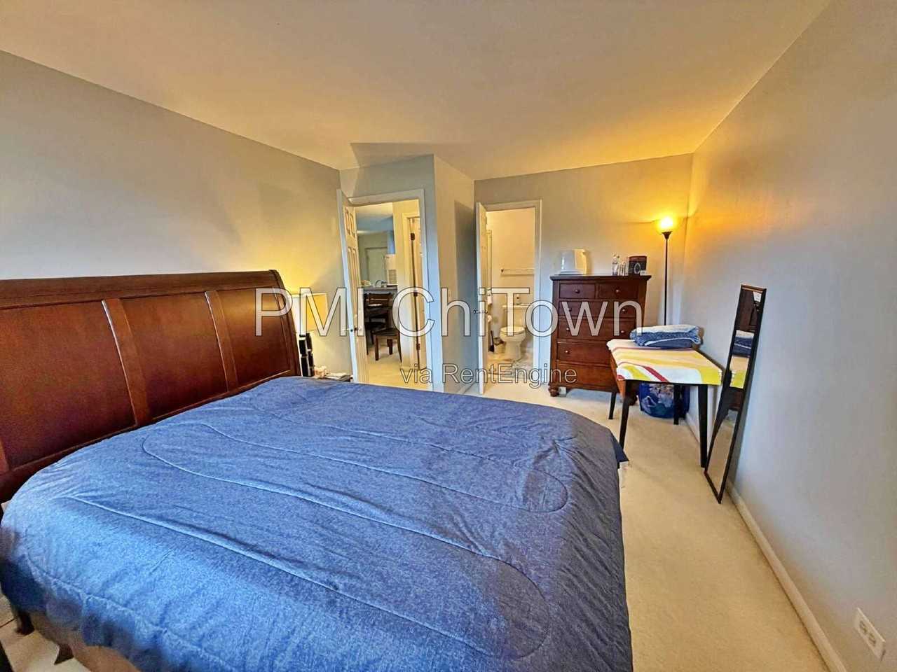 794 N Gary Ave #102 - Photo 5 of 14