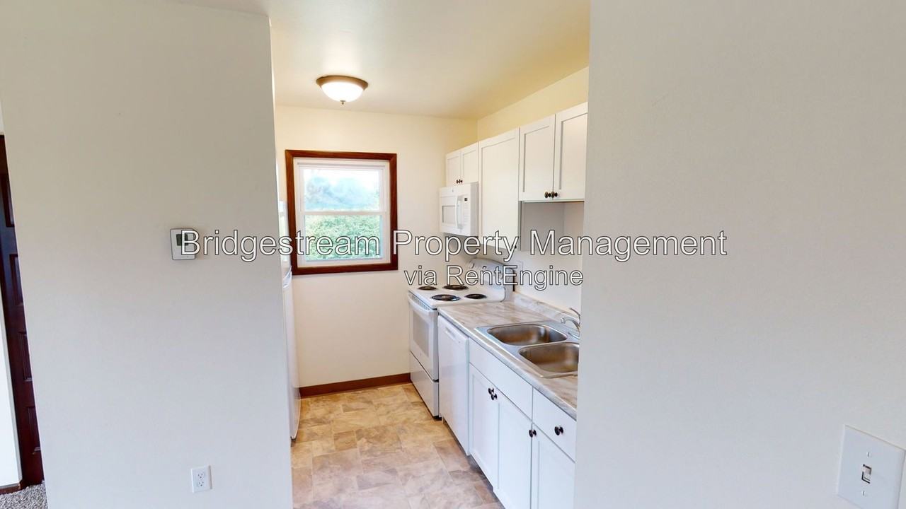 7123 Springboro Pike #23 - Photo 5 of 11