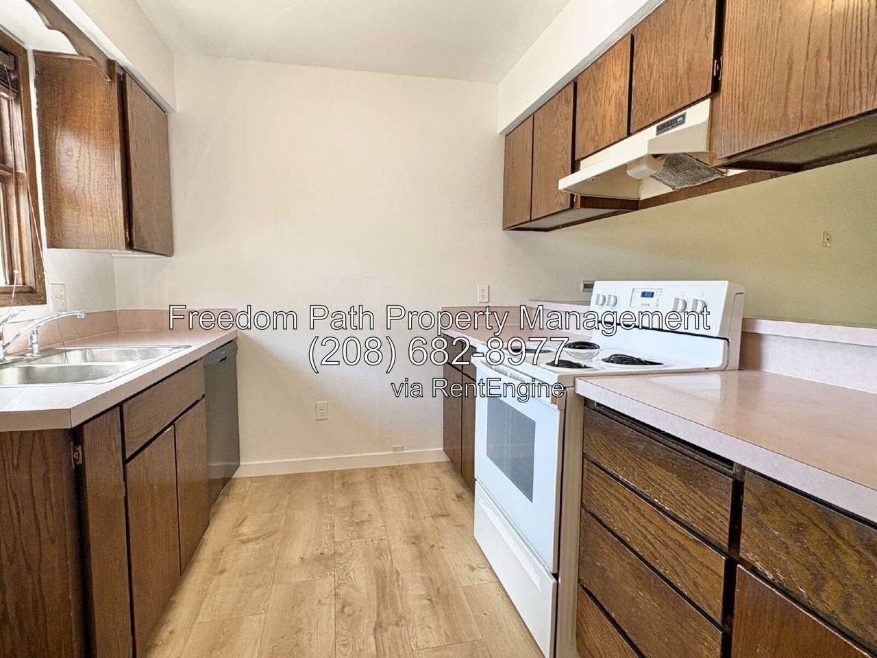 2753 W Fairway Dr - Photo 3 of 13