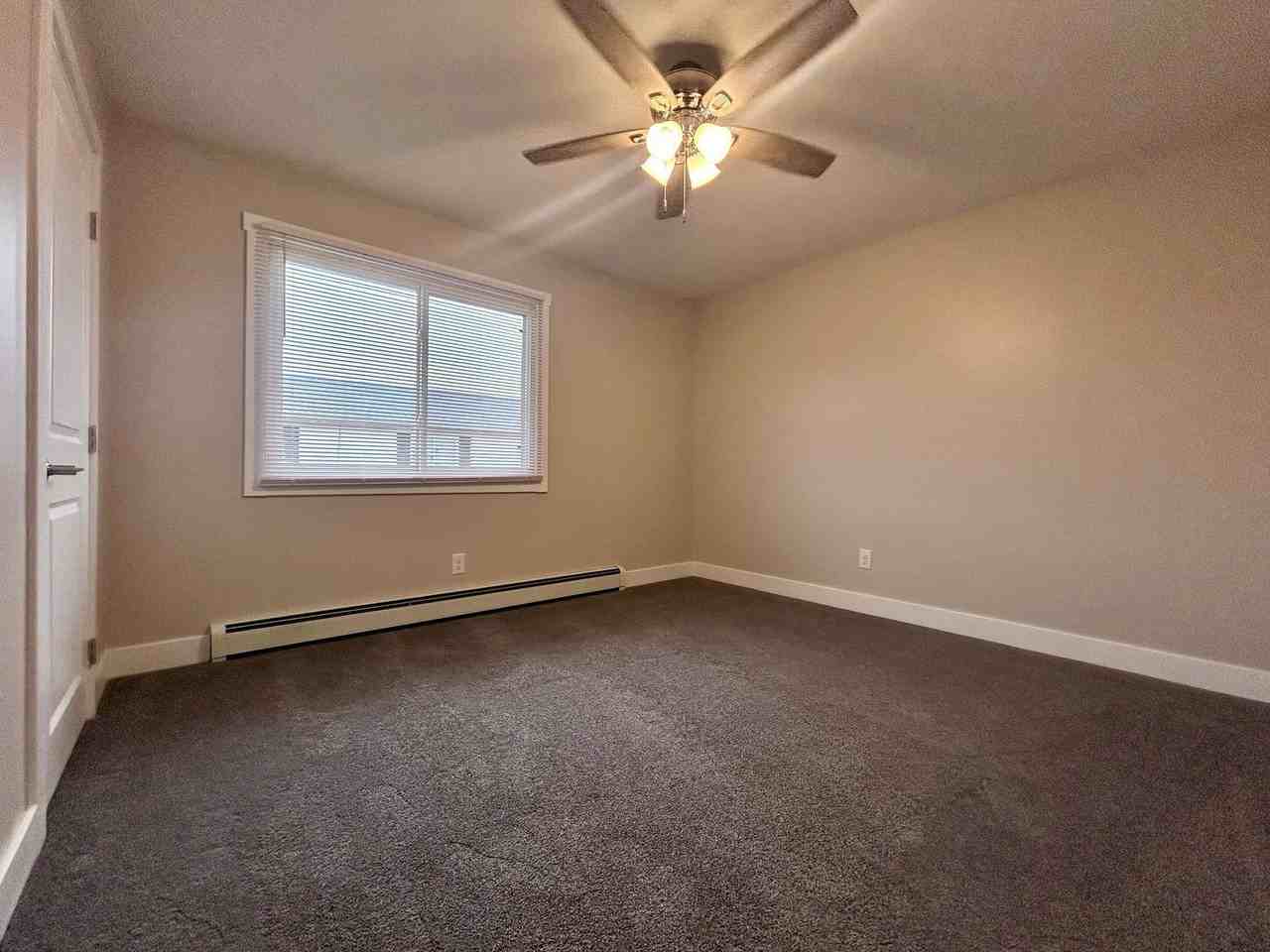 2855 Taft Ave Sw #6 - Photo 5 of 10
