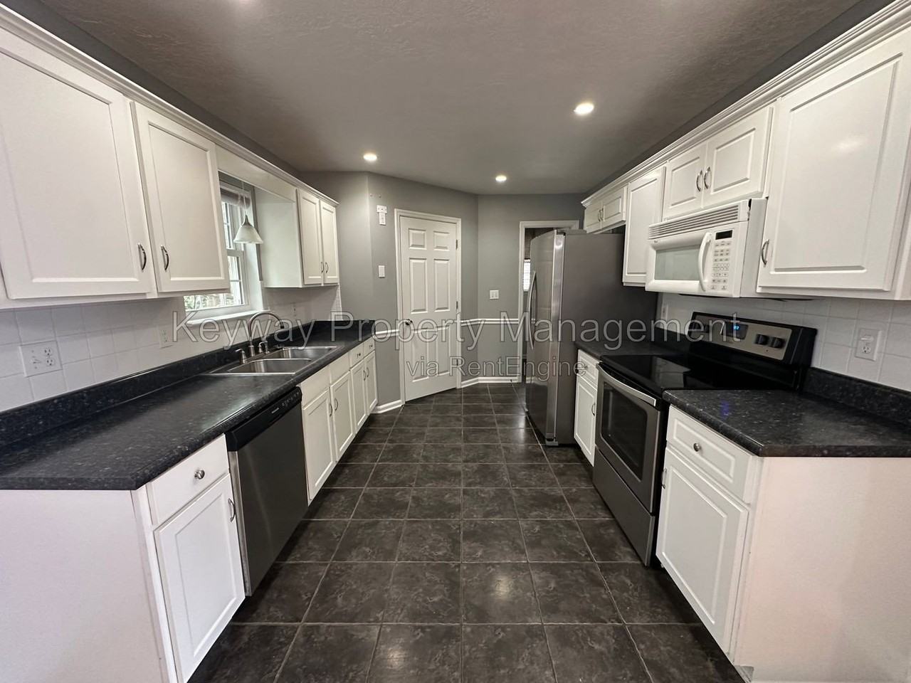 149 Hammond Place Cir - Photo 6 of 14
