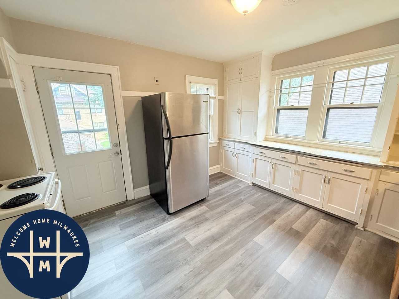 3414 N 45th St - Photo 6 of 12