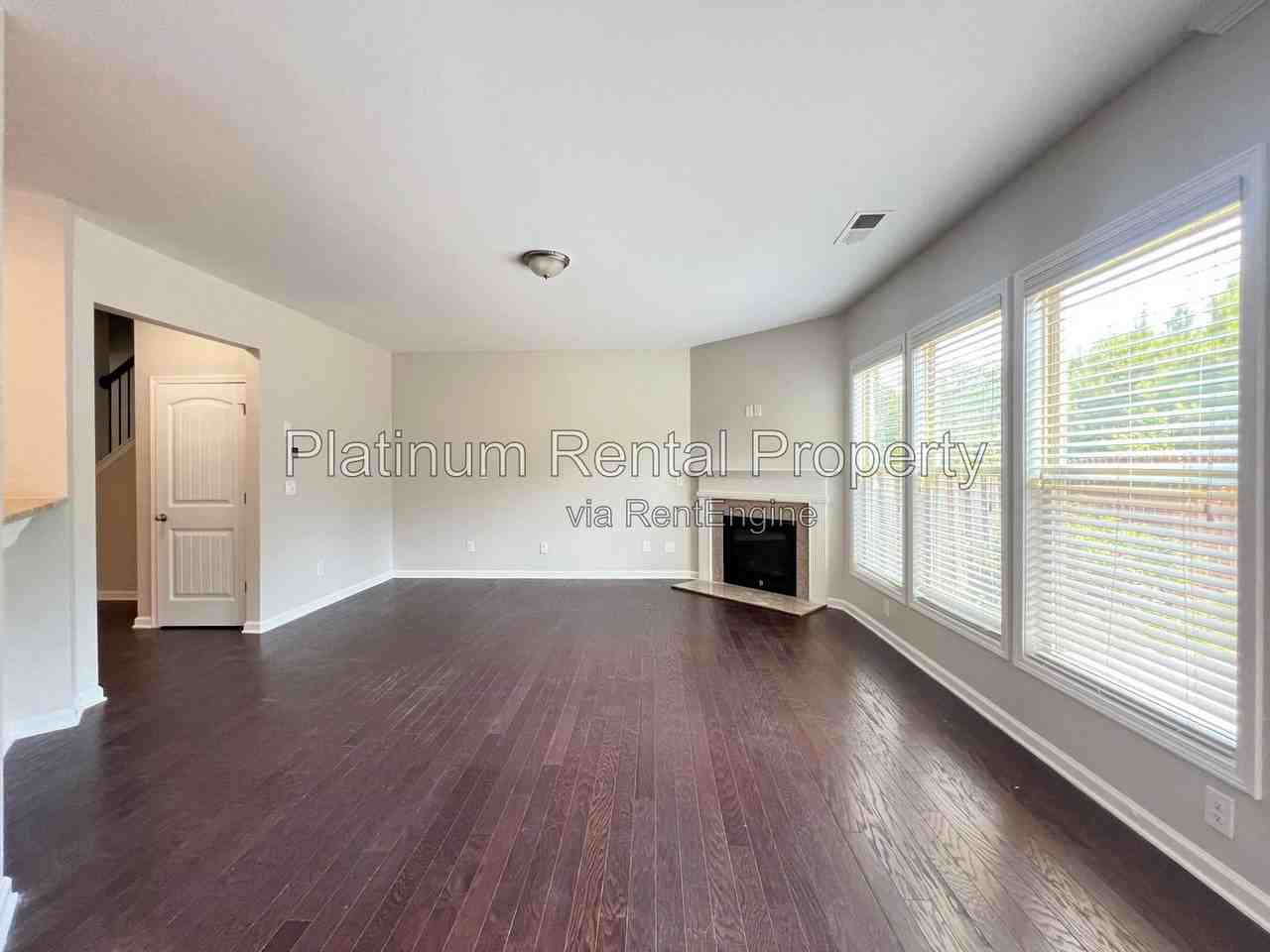 7170 Post Park Way - Photo 5 of 26