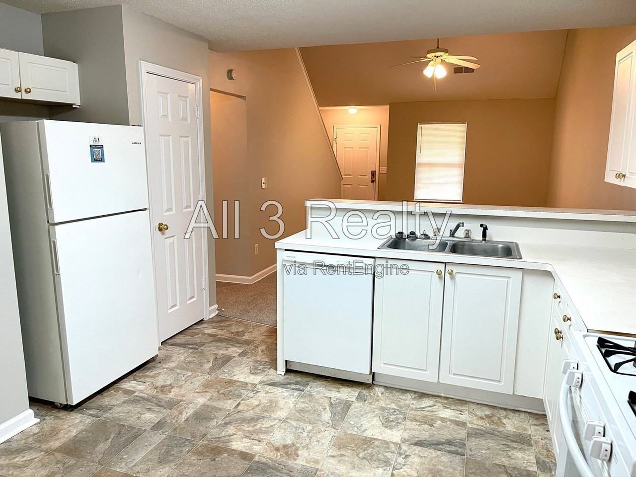 233 Coral Cir - Photo 2 of 21