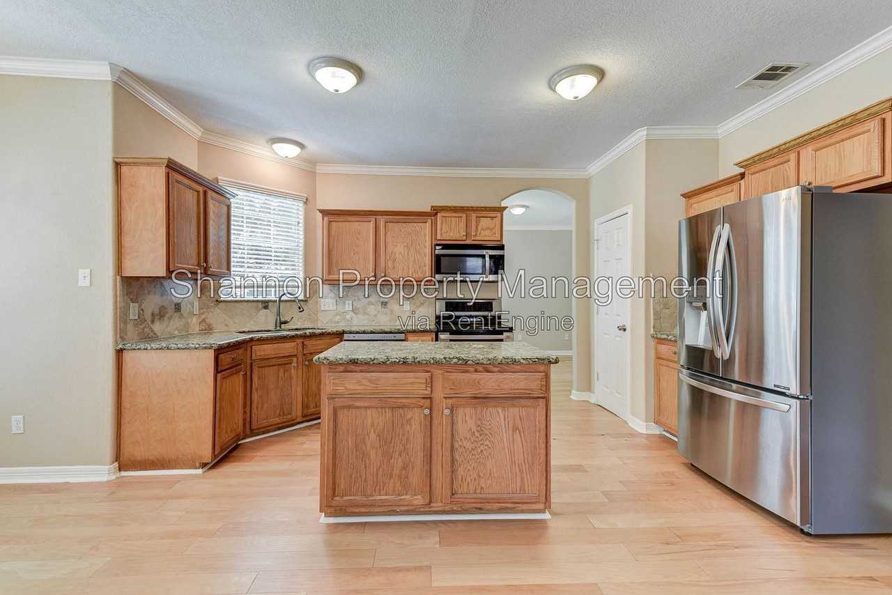2919 Crest Park Dr - Photo 7 of 24