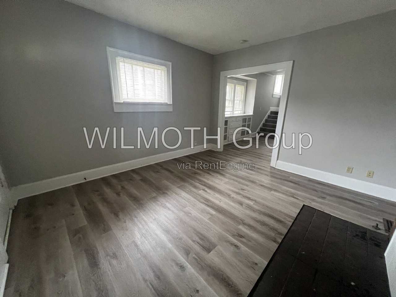 3948 Boulevard Pl - Photo 2 of 21