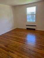 featured image of 130 Sw Canyon Dr #1