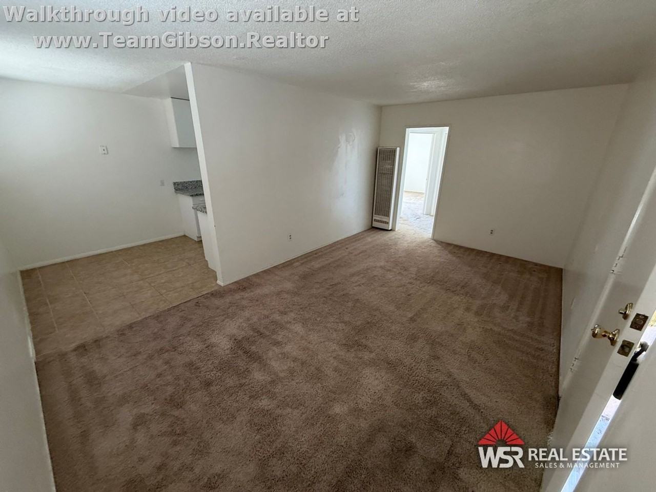 1447 7th St #1 - Photo 3 of 20