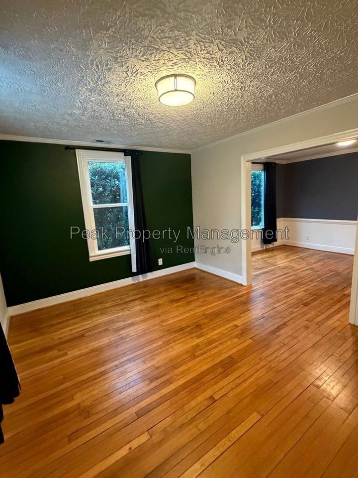 500 Azalea Ave - Photo 4 of 19
