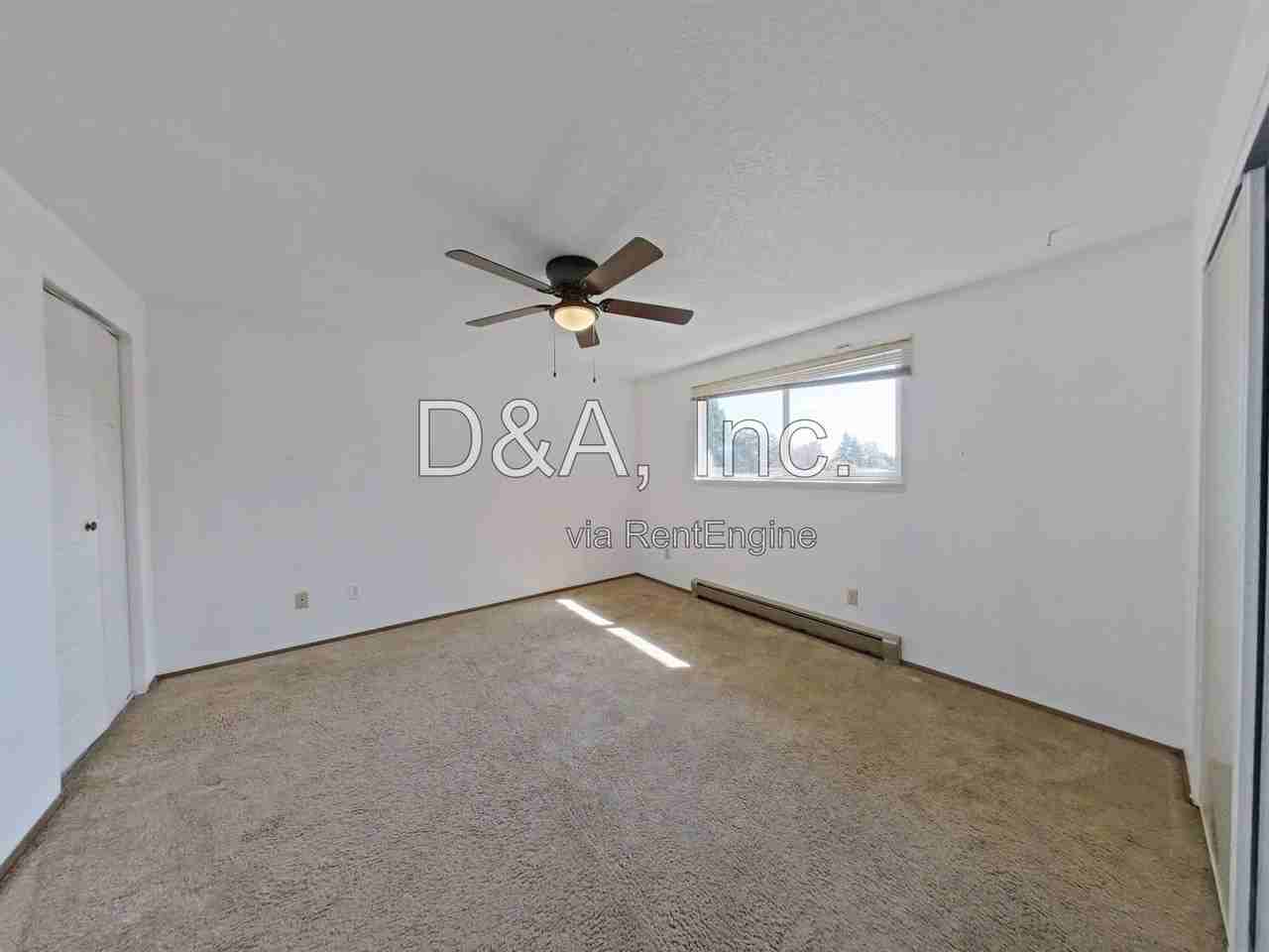1690 Del Rio Ave Se - Photo 6 of 14