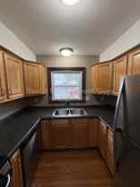 721 Humboldt Ave - Photo 1 of 1